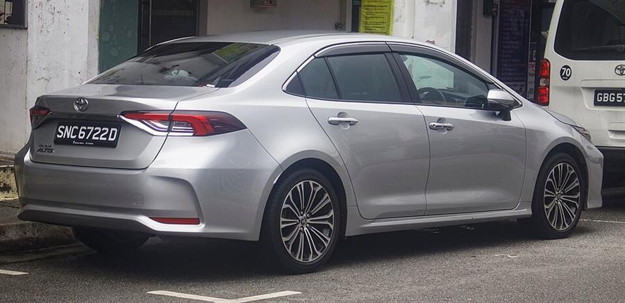 Interior do Toyota Corolla 2022